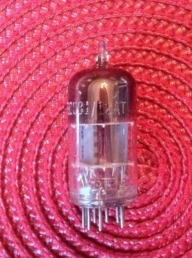 MULLARD ECC81