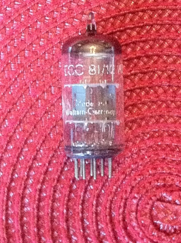 TELEFUNKEN ECC81 2