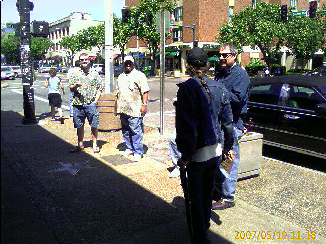 Outside Vintage Vinyl on The Loop