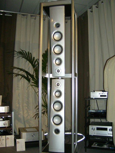 Marantz demo room using Mordaunt Short speakers. Very nice soundstage.