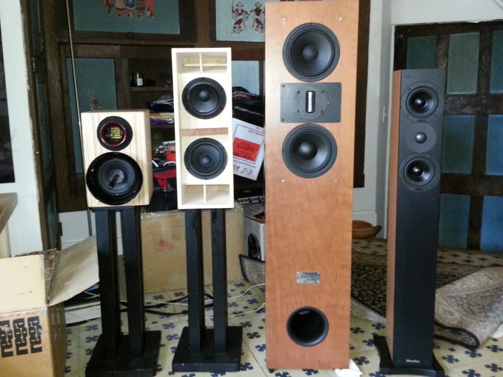 picture of 4 speakers