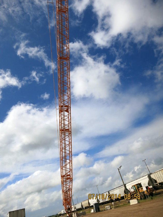 Gigantic Crane3