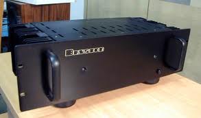 Bryston 4B amp