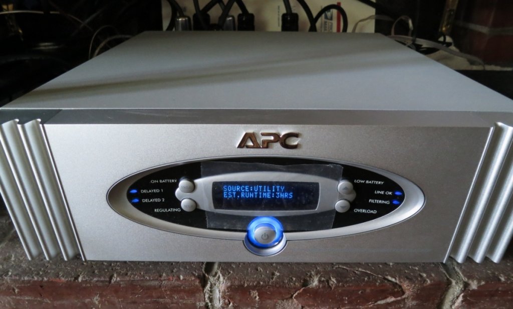 APC S15 front