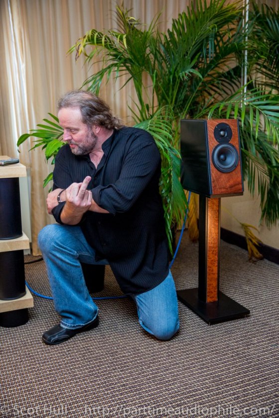 Klaus, giving his usual salute to high-cost/low-value sound (and annoying photographers)