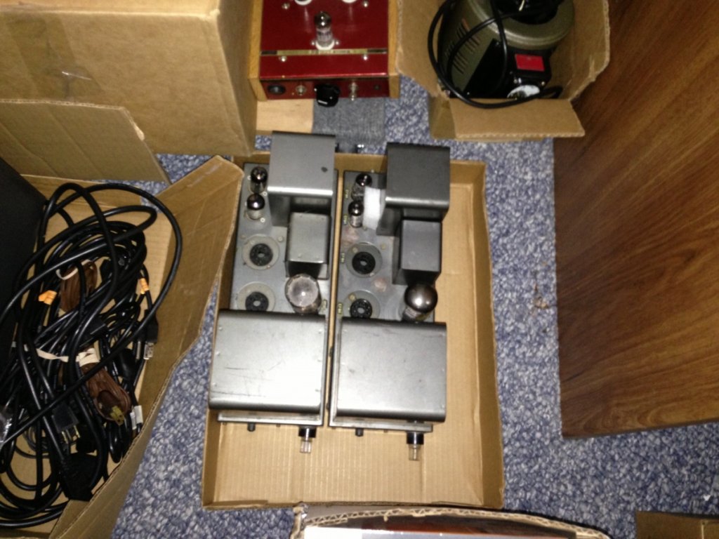 Another pair of Quad II amps (not tested)