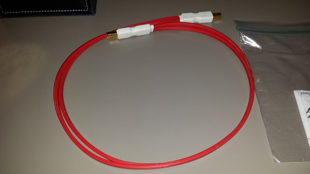 Light Harmonic USB Cable