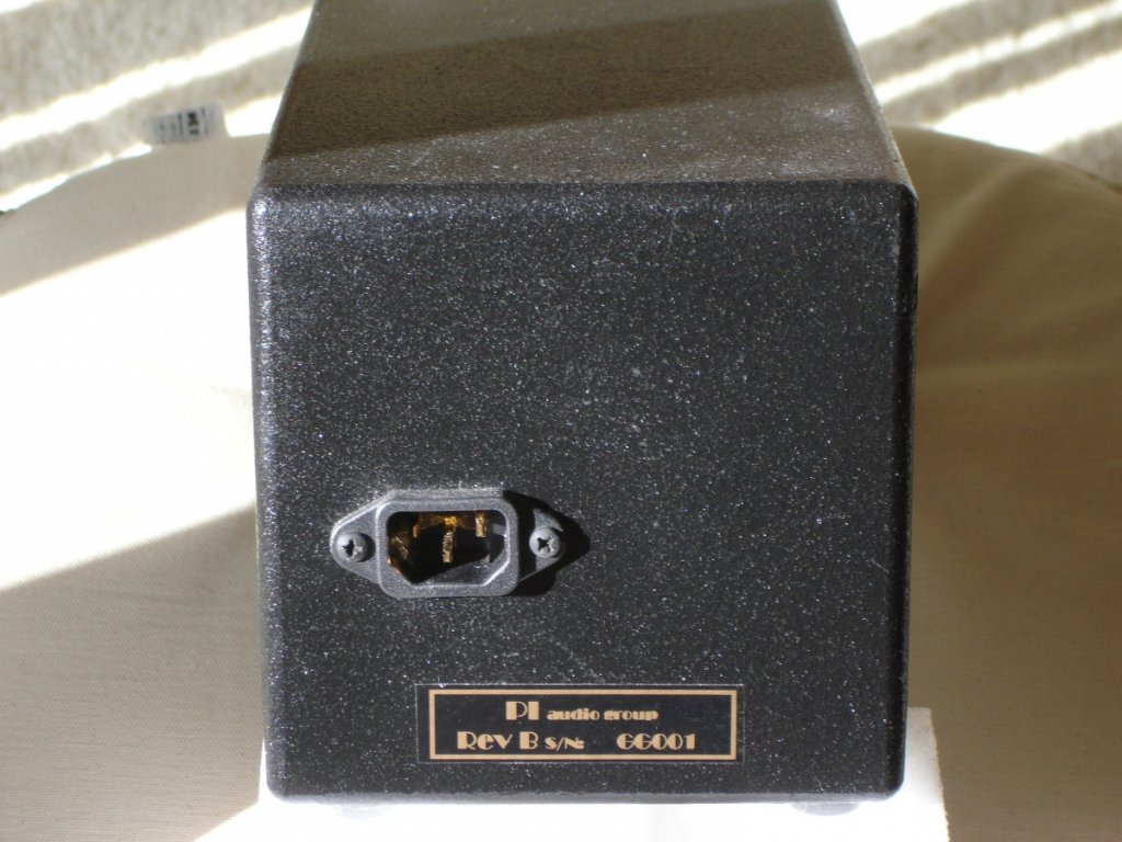 PI Audio MajikBUSS (Rev B) - inlet side