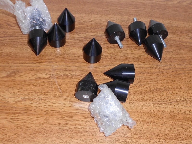 Black spikes, 16 left
