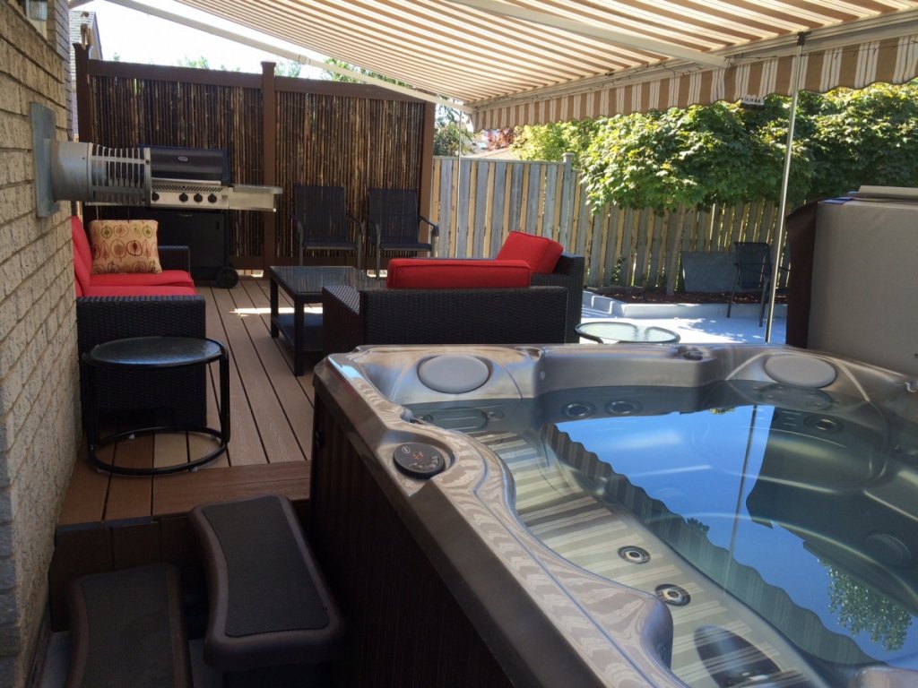 from tub to privacy wall with awning