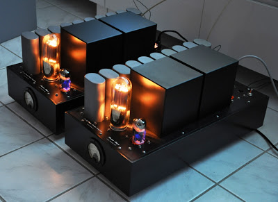 Thomas Mayer 211 amps