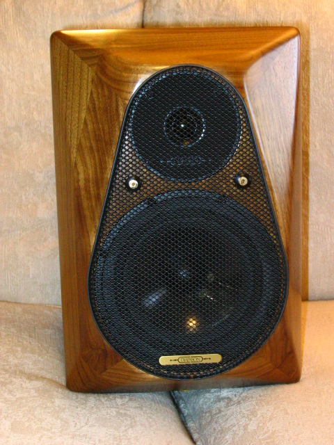 front of diapason adamantes III