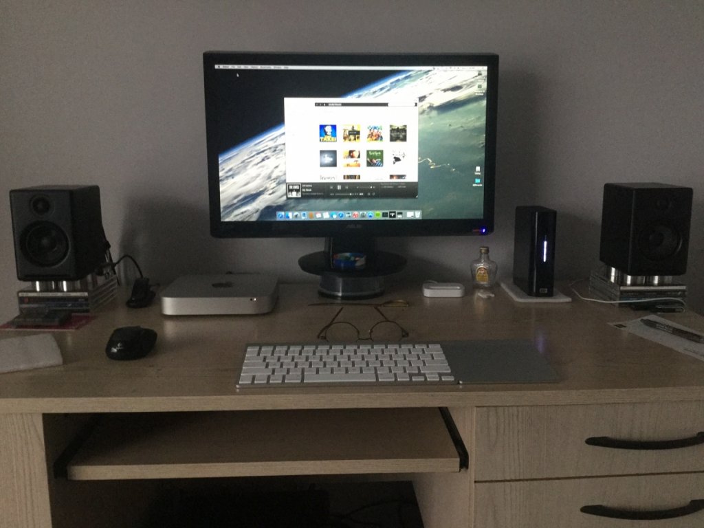 Desktop system