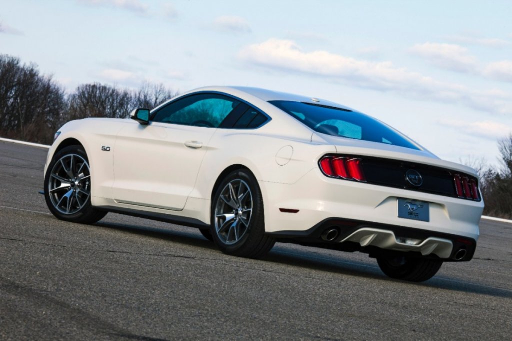 Mustang 50th Edition 37 HR