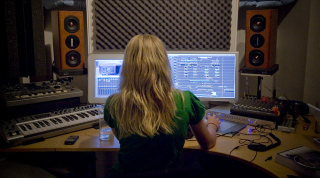 Brie engineer - My GF the engineer in our studio

Using the RAW acoustics HT2's as monitors