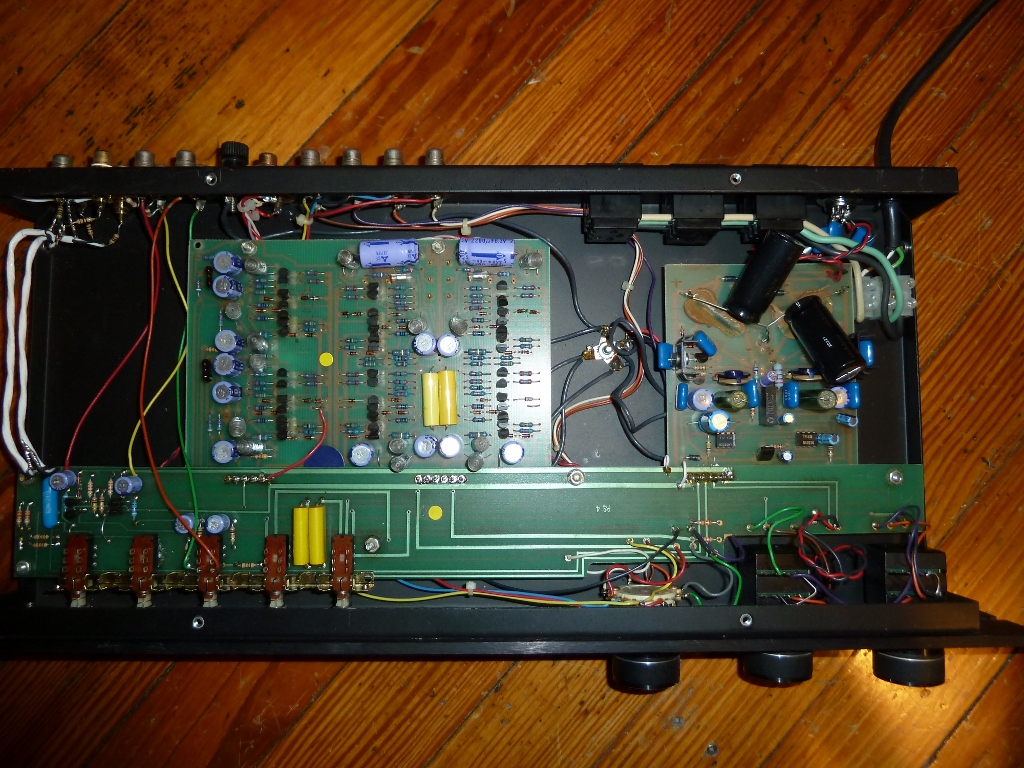 PS Audio IV preamp inside