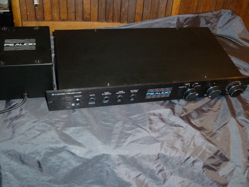 PS Audio IV w. PS