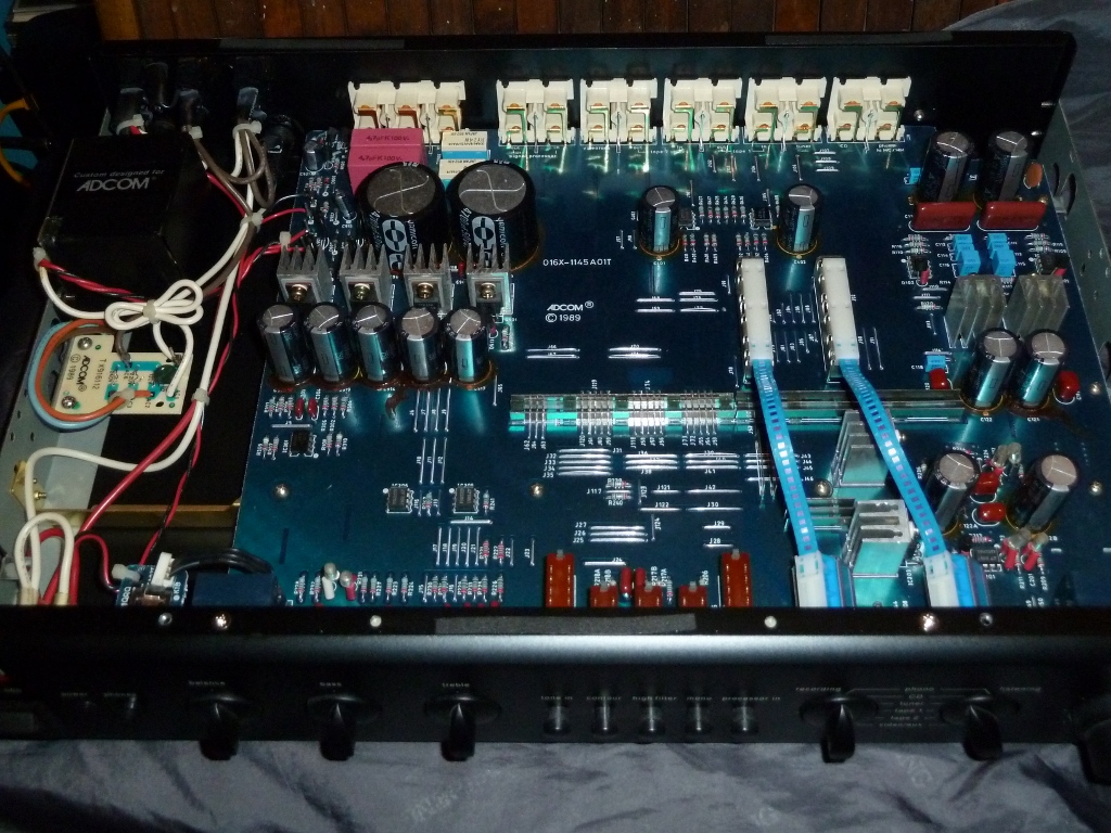 Adcom GFP 565 preamp inside