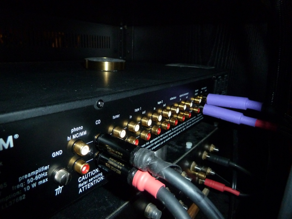 Adcom GFP pre rear in rack