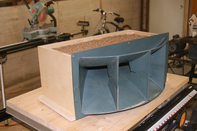 Unfinished horn - This is a sandbox I tossed together to dampen the Altec 511 horn.