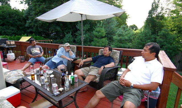 Martin, Jim, Phil and Manuel in Phil's patio