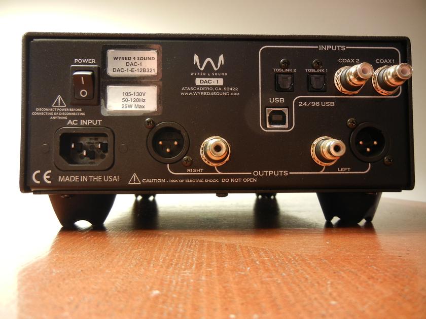 W4S DAC1b