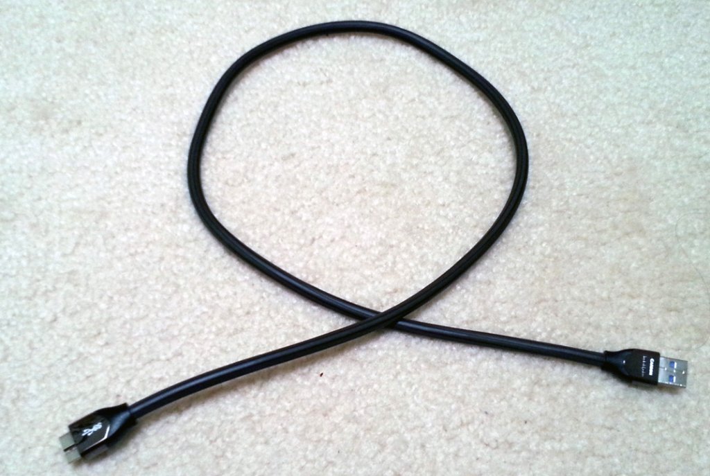 0.75M Audioquest Carbon USB 3.0 (A - Micro B plug)