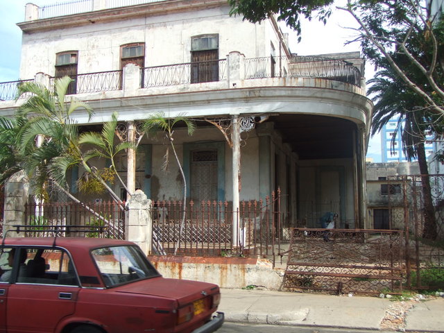 Typical of housing here in Cuba - If not taken care of by Diplomats or the Cubalse and their ilk, this is what almost 50 years of Fidel has done to the beautiful homes of Havana.