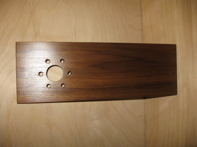 LINN LP12 solid wood Walnut armboard. - Walnut armboard cut for a Linn tonearm, ready for installation. brand new!