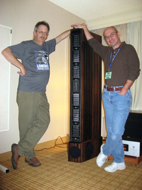 Lonewolf & Wayne in the Bolder Cable Company room with a VMPS RM v60's