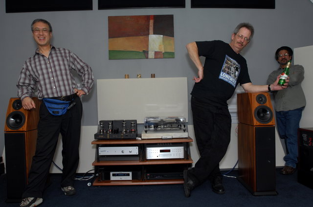 Mark on left, Chris and Martin on the right - MFsoa's system