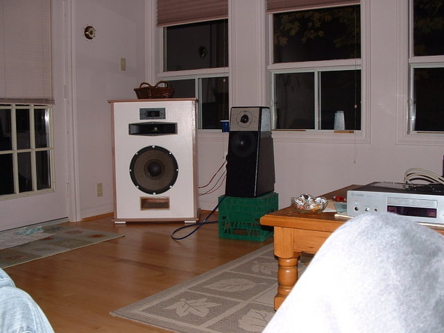 BAAS Oct 26 2007 07.jpg - John's DIY speakers could really play loud, and those 15" bass reflex woofs really shook the room on the pipe organ selections.