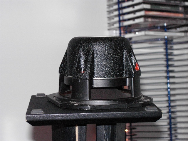 LE5-2 midrange, 50ounce AlNiCo magnet
