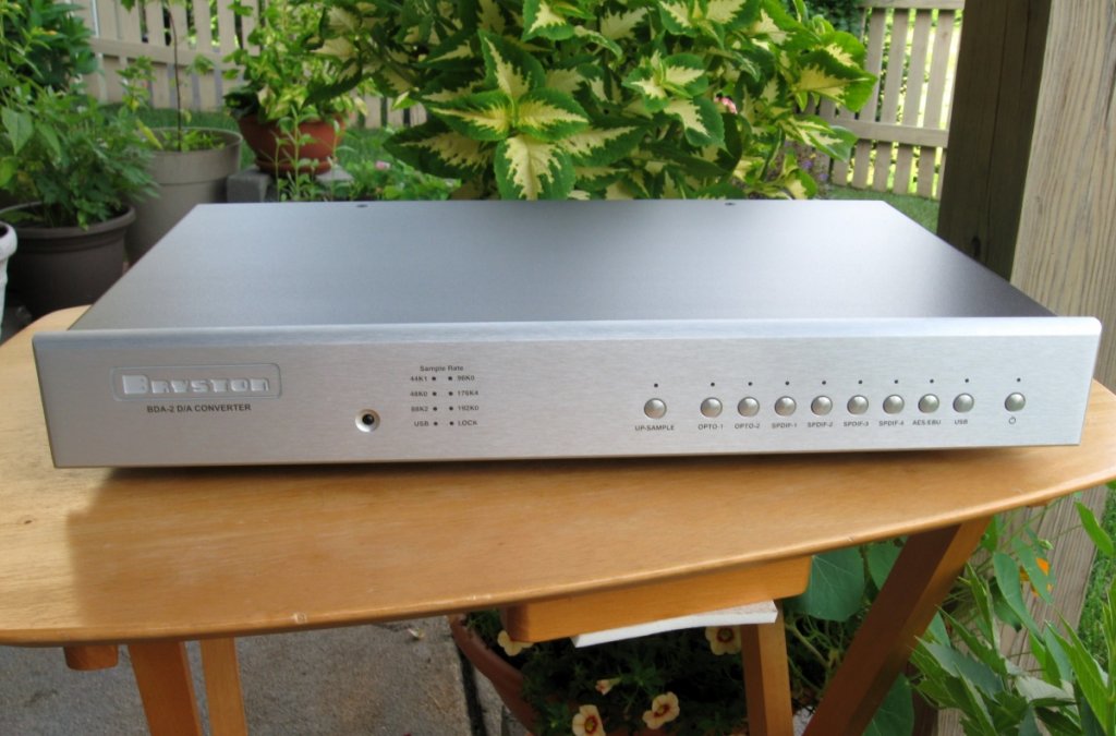 Bryston DAC front 3