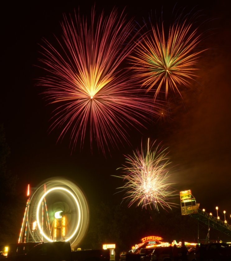 Fireworks 3DSC 3103 2
