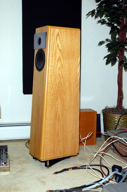 Odyssey Lorelei - 2-way, ported speakers