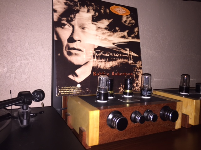 robbie robertson