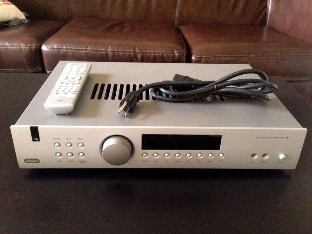 Arcam A18 front