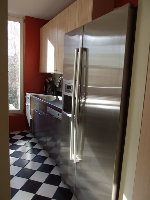 Gallery Kitchen wet side - Bosch Refridgerator & Dishwasher/ SS countertop/ Storage