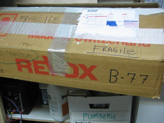 Plexi cover original box.