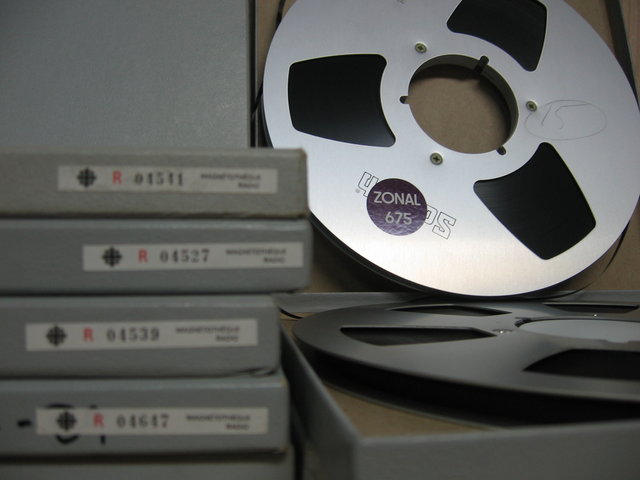Zonal 675 10,5 in. aluminium HUB tape CBC standard archivist quality.