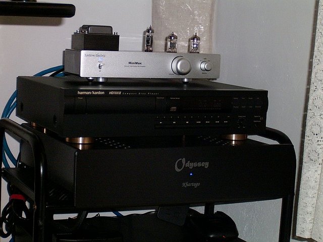 Eastern Electric Minimax, harman kardon HD 7600 II CD and Odyssey Khartago.