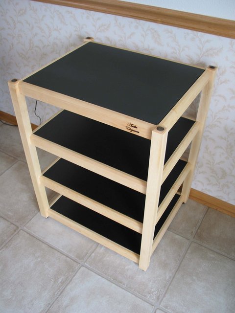 Audio Elegance Rack - Maple Rack with Industrial coated MDF shelves
