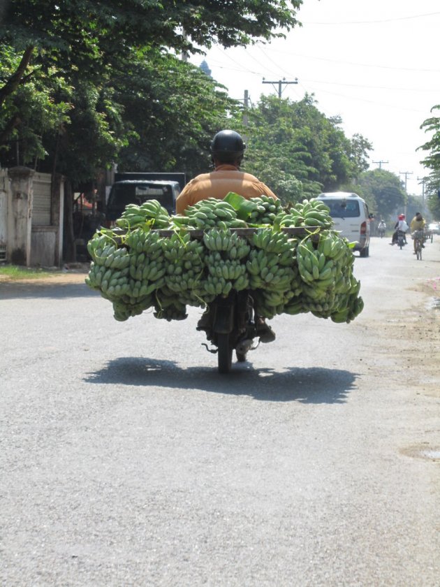 vehicules-surcharges-monde-photos-16