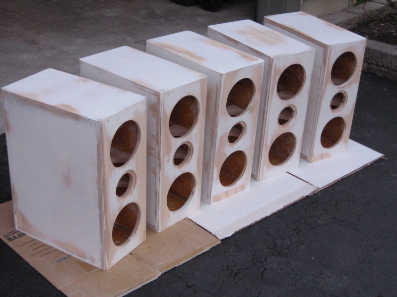 X-CS FrontLeft