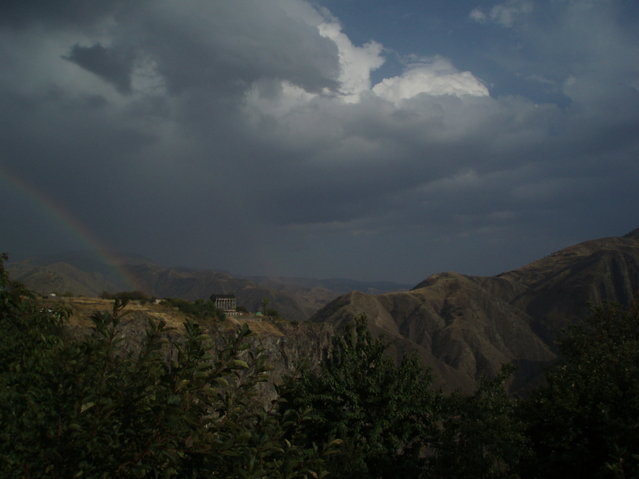 Garni - Garni after a quick rain