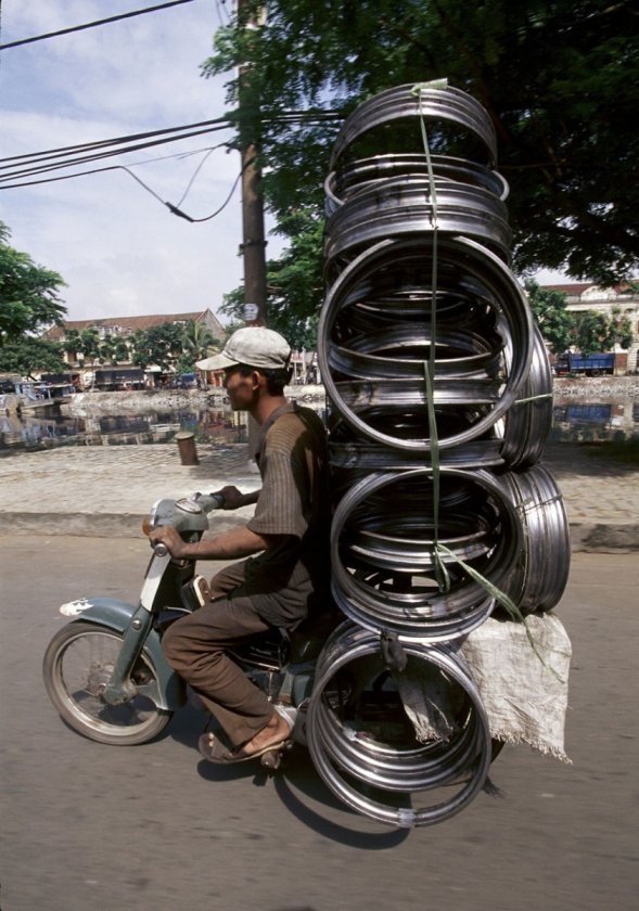 vehicules-surcharges-monde-photos-11