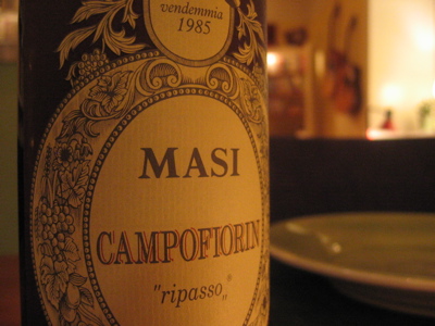 I hate red wine.. really I do! - Except this one.. It is my favv, and only red wine actually!
1995 Brolo de Campofiorin.
