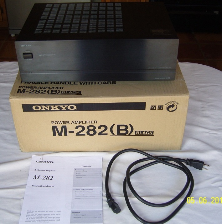 Onkyo M282 Amp 1