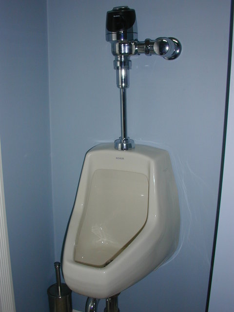 urinal1